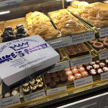 Mike's Pastry - Came for the black and white cookies. - Bakeries Near Me - Boston, Massachusetts