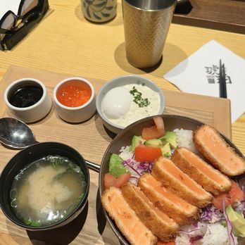 Tendon Kohaku - thick-cut rare salmon katsu - Japanese Near Me - Bellevue, Washington