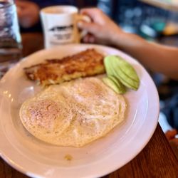 Rockwell's Cafe & Bakery