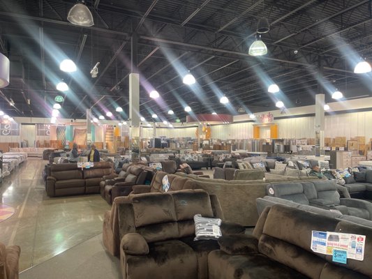 OVERSTOCK FURNITURE - 2321 N Germantown Pkwy, Memphis, TN - Yelp