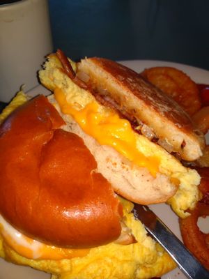 Bo’s House of Omelettes & Waffles by null