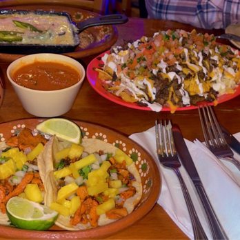 LA VECINDAD - Tacos Near Me - Las Vegas, Nevada LA VECINDAD - Tacos Near Me - Las Vegas, Nevada