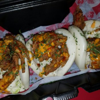 The Seafood House - Soft shell crab fun bun. They also do oyster fun bun. It's not on the menu - Seafood Near Me - Mobile, Alabama The Seafood House - Soft shell crab fun bun. They also do oyster fun bun. It's not on the menu - Seafood Near Me - Mobile, Alabama