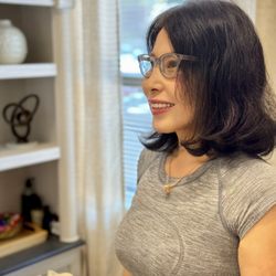 Verona Massage - Shirley Yang, CMT