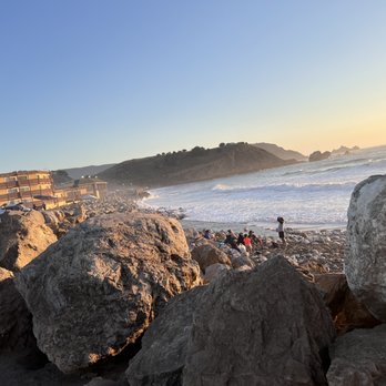 Rockaway Beach - Beaches Near Me - Pacifica, California Rockaway Beach - Beaches Near Me - Pacifica, California