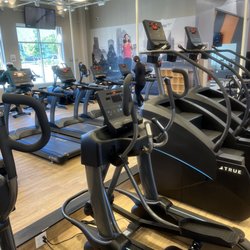 Snap Fitness - Cardio machines