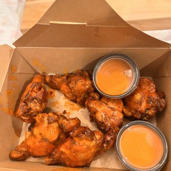 Red Wagon Pizza Company - Pizza Near Me - Minneapolis, Minnesota