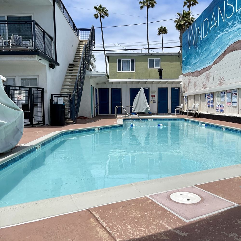 The Shoal La Jolla Beach - Nice open pool space - Hotels Near Me - La Jolla, California The Shoal La Jolla Beach - Nice open pool space - Hotels Near Me - La Jolla, California