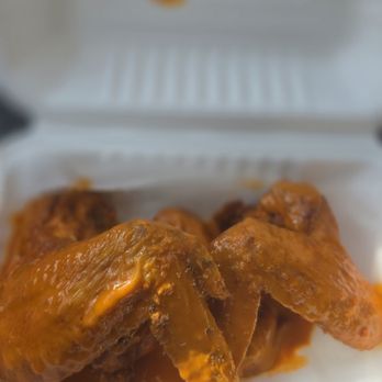 MADE Wiches & Wings - Sandwiches Near Me - New Brunswick, New Jersey MADE Wiches & Wings - Sandwiches Near Me - New Brunswick, New Jersey