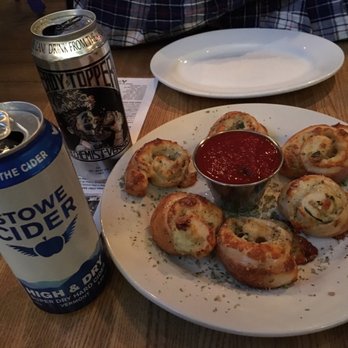 Piecasso - Garlic knots - Pizza Near Me - Stowe, Vermont Piecasso - Garlic knots - Pizza Near Me - Stowe, Vermont