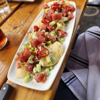 Finney's Crafthouse - Burbank - Poke nachos - New American Near Me - Burbank, California Finney's Crafthouse - Burbank - Poke nachos - New American Near Me - Burbank, California