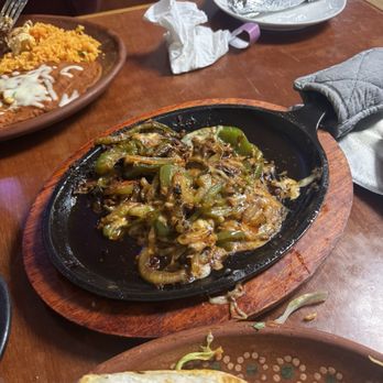 Don Jarro - Queso Fundido - Mexican Near Me - Clarksville, Tennessee Don Jarro - Queso Fundido - Mexican Near Me - Clarksville, Tennessee