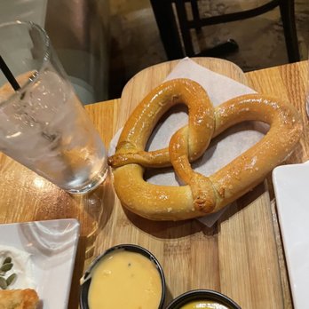 Block - Table & Tap - Pretzel - Gastropubs Near Me - El Paso, Texas