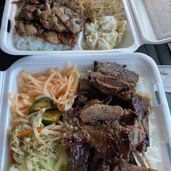 2 Moms Kitchen - Combo plate n Kalibi plate - Korean Near Me - Wahiawa, Hawaii