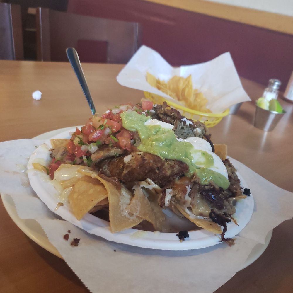 Taqueria Los Gordos - Great nachos, delicious carnitas! - Mexican Near Me - Aptos, California Taqueria Los Gordos - Great nachos, delicious carnitas! - Mexican Near Me - Aptos, California