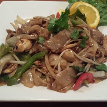 Takhrai Thai - Drunken Noodles - Thai Near Me - Poway, California Takhrai Thai - Drunken Noodles - Thai Near Me - Poway, California