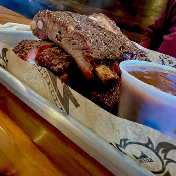 ZZQ Smokehouse - 1/2 Rack of Ribs - Barbeque Near Me - Eagan, Minnesota