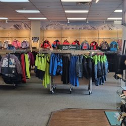 Peter Glenn Ski & Sports