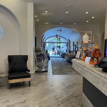 Castle Hotel, Autograph Collection - Front desk area - Hotels Near Me - Orlando, Florida