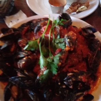 Ventura's Offshore Cafe - Mussels app - New American Near Me - Northfield, New Jersey