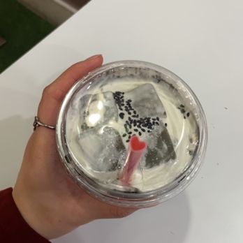 Somemore LA - Cute straw!! - Desserts Near Me - Los Angeles, California