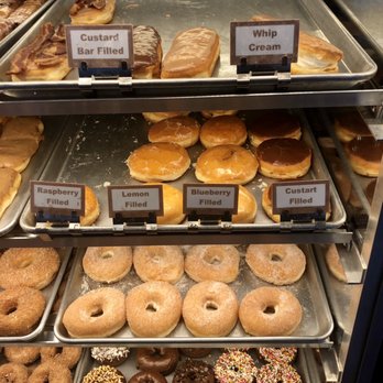 Donut King - 07.17.21 Available at 8:30pm on a Sat - Bakeries Near Me - Citrus Heights, California