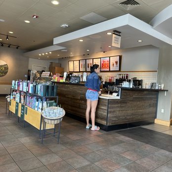 STARBUCKS - Front counter - Coffee & Tea Near Me - Sarasota, Florida STARBUCKS - Front counter - Coffee & Tea Near Me - Sarasota, Florida