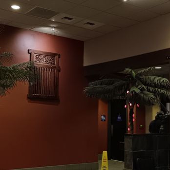 Taco Tree - Festive interior Chrostmas Palms - Mexican Near Me - Auburn, California