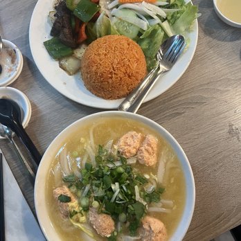 Hue Restaurant - Banh Canh, Com Bo Luc Lac - Vietnamese Near Me - San Jose, California Hue Restaurant - Banh Canh, Com Bo Luc Lac - Vietnamese Near Me - San Jose, California