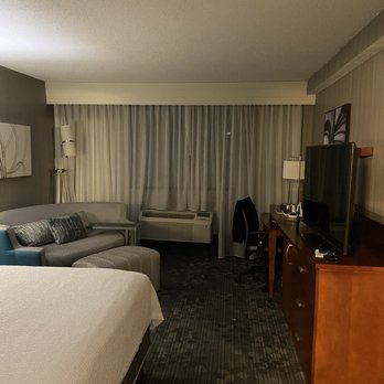 Courtyard by Marriott New Haven at Yale - Hotels Near Me - New Haven, Connecticut