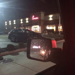 Cars in front and cars in back. Told you the drive through line is always packed! Cars in front and cars in back. Told you the drive through line is always packed!