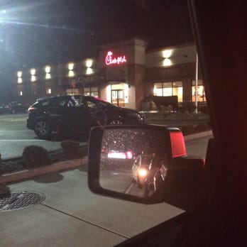 Chick-fil-A - Cars in front and cars in back. Told you the drive through line is always packed! - Fast Food Near Me - Voorhees, New Jersey Chick-fil-A - Cars in front and cars in back. Told you the drive through line is always packed! - Fast Food Near Me - Voorhees, New Jersey