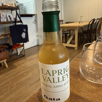 Twelve Triangles Kitchen Table - Gala Apple Juice - Breakfast & Brunch Near Me - Edinburgh, EDH Twelve Triangles Kitchen Table - Gala Apple Juice - Breakfast & Brunch Near Me - Edinburgh, EDH