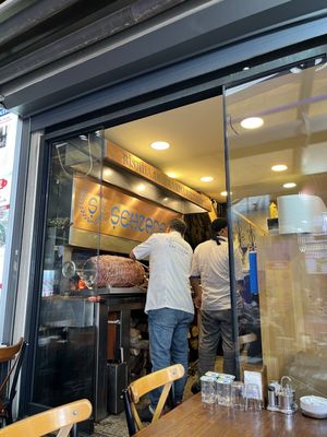 Şehzade Cağ Kebap by null