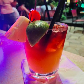Mai Tai Bar - Mai Tai - Cocktail Bars Near Me - Honolulu, Hawaii