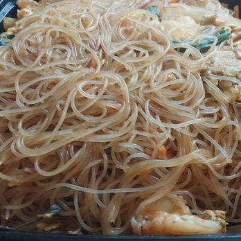 Bo Asian Bistro - Singapore style rice noodles with shrimp - Chinese Near Me - Round Rock, Texas Bo Asian Bistro - Singapore style rice noodles with shrimp - Chinese Near Me - Round Rock, Texas