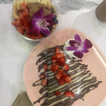 Matcha Mia - Nutella Crepe and açaí bowl - Ice Cream & Frozen Yogurt Near Me - Houston, Texas Matcha Mia - Nutella Crepe and açaí bowl - Ice Cream & Frozen Yogurt Near Me - Houston, Texas