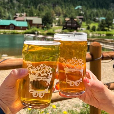 Cabin Creek Brewing by null