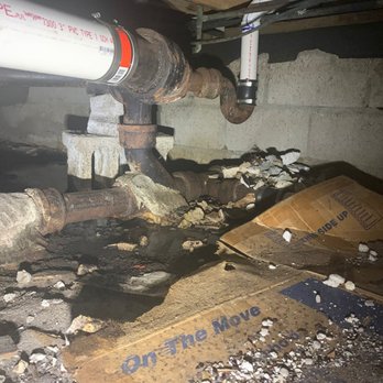 Watermen Plumbing - Cast Iron pipe failure. leaking sewage into crawl space - Plumbing Near Me - Boca Raton, Florida Watermen Plumbing - Cast Iron pipe failure. leaking sewage into crawl space - Plumbing Near Me - Boca Raton, Florida