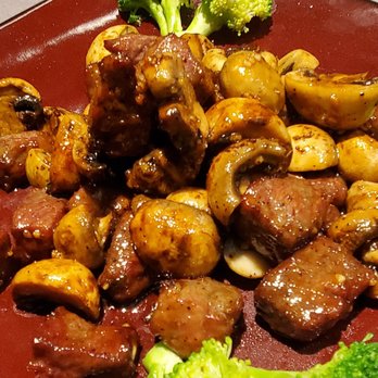 Chef Lee's Peking Restaurant - Mushroom Steak with black pepper - Chinese Near Me - Columbus, Georgia