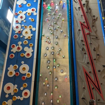 Tom Foolerys Adventure Park - Climbing Wall - Climbing Near Me - Wisconsin Dells, Wisconsin Tom Foolerys Adventure Park - Climbing Wall - Climbing Near Me - Wisconsin Dells, Wisconsin