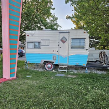 The Retro Inn - Hotels Near Me - Cortez, Colorado The Retro Inn - Hotels Near Me - Cortez, Colorado
