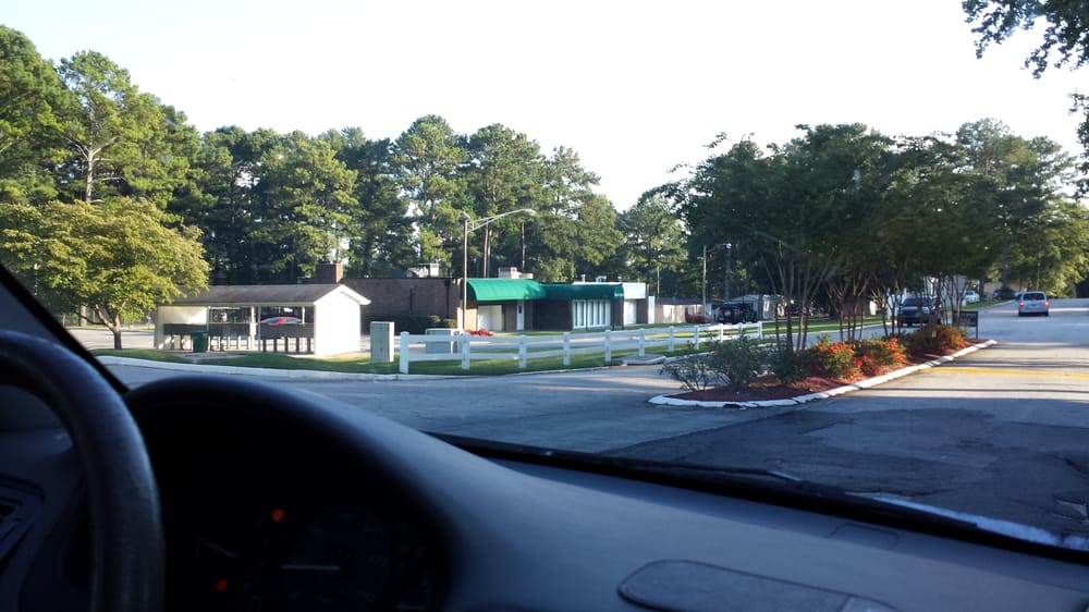 VALLEY BROOK Updated June 2024 100 Castle Club Dr, Stone Mountain, Mobile Home