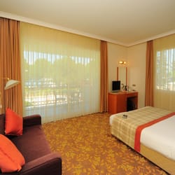 Yacht Boutique Hotel