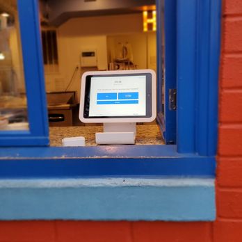 Bmore Licks - Carryout window - Ice Cream & Frozen Yogurt Near Me - Baltimore, Maryland