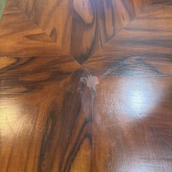Kamelot Auctions - Blemish that won't come out