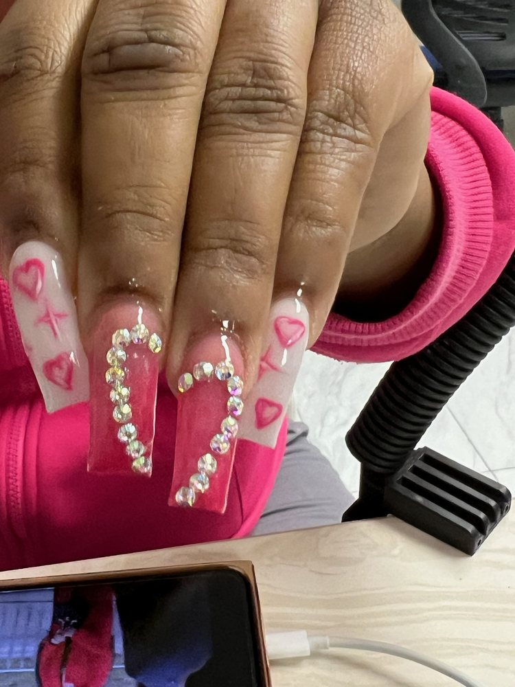 ONYX NAILS & SUPPLY Updated August 2024 3118 Edgewood Ave W