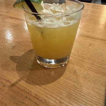 Hopdoddy Burger Bar - Passion fruit margarita - Burgers Near Me - Atlanta, Georgia Hopdoddy Burger Bar - Passion fruit margarita - Burgers Near Me - Atlanta, Georgia