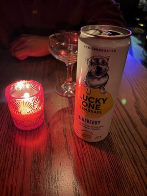 Estelle's Cafe & Lounge by null