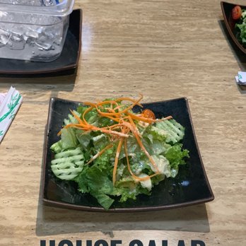 Tiny Pyramid - Cafes Near Me - Honolulu, Hawaii